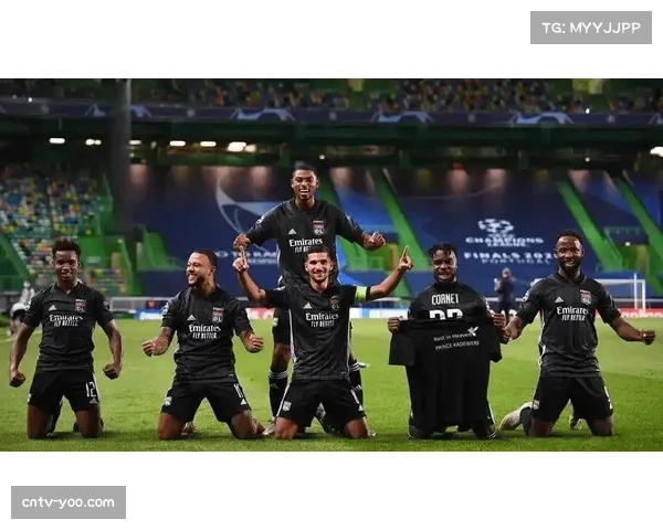 半场：布雷斯特0-0兰斯，双方中场绞杀激烈，射门寥寥